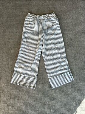 Reformation White and Gray Striped Wide Leg Pants